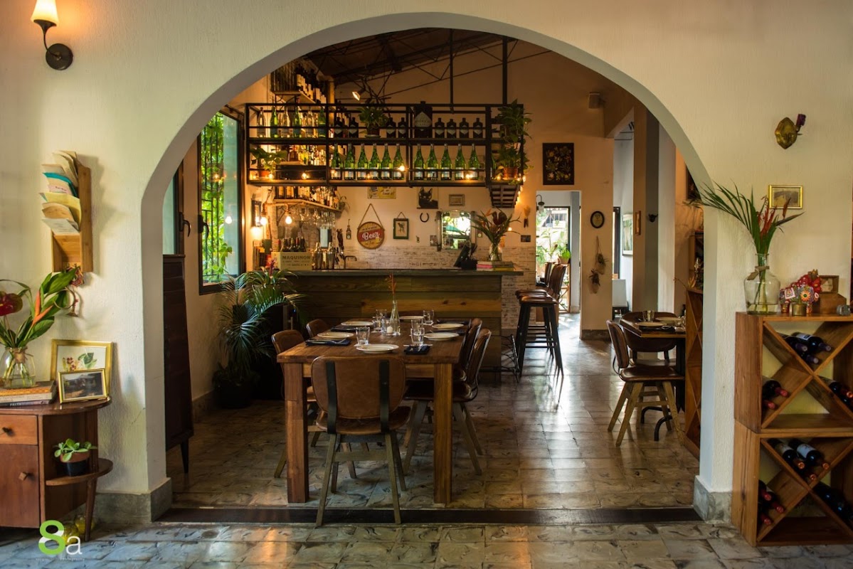 Casa Escondida